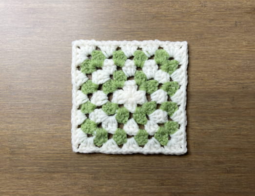Easy Two Color Granny Square
